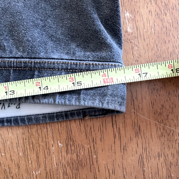 Booty lifting grey jeggings - Picture 8 of 13